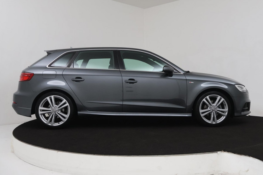 Audi A3 Sportback 1.0 TFSI Sport S Line Edition (NAVIGATIE, PARKEERSENSOREN, STUURBEDIENIG, GOED ONDERHOUDEN, CLIMA, LED)