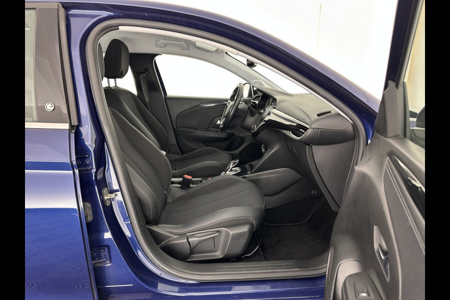 Opel CORSA-E Elegance 50 kWh [ 3-Fase ] (INCL-BTW) Aut. *FULL-LED | DIGI-COCKPIT | LEATHER-MICROFIBRE | CARPLAY | ECC | KEYLESS | CRUISE | DAB | PDC | SPORT-SEATS | 16"ALU*