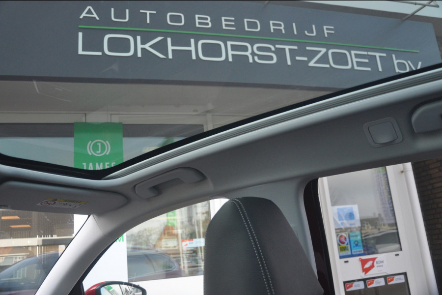 Peugeot 308 SW 1.2 PureTech Allure | Leder | Camera | Panoramadak