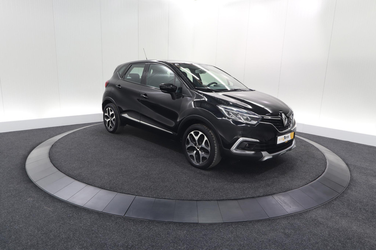 Renault Captur TCe 90 Intens | Lage Kilometerstand | Parkeersensoren | Navigatie | Climate Control