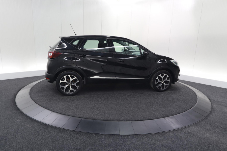 Renault Captur TCe 90 Intens | Lage Kilometerstand | Parkeersensoren | Navigatie | Climate Control