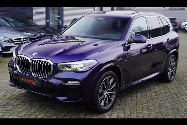 BMW X5 XDrive45e High Executive | Panorama | Luchtvering | LED | 360 camera | HUD | Harman/Kardon | 20 inch | Dealer onderhouden |