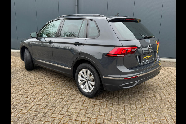 Volkswagen Tiguan 1.5 TSI * Facelift * Ergo stoel * Automaat * Apple car play * Stoelverw *