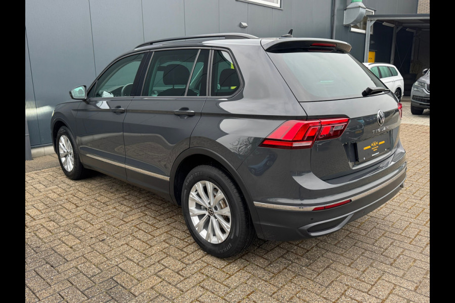 Volkswagen Tiguan 1.5 TSI * Facelift * Ergo stoel * Automaat * Apple car play * Stoelverw *