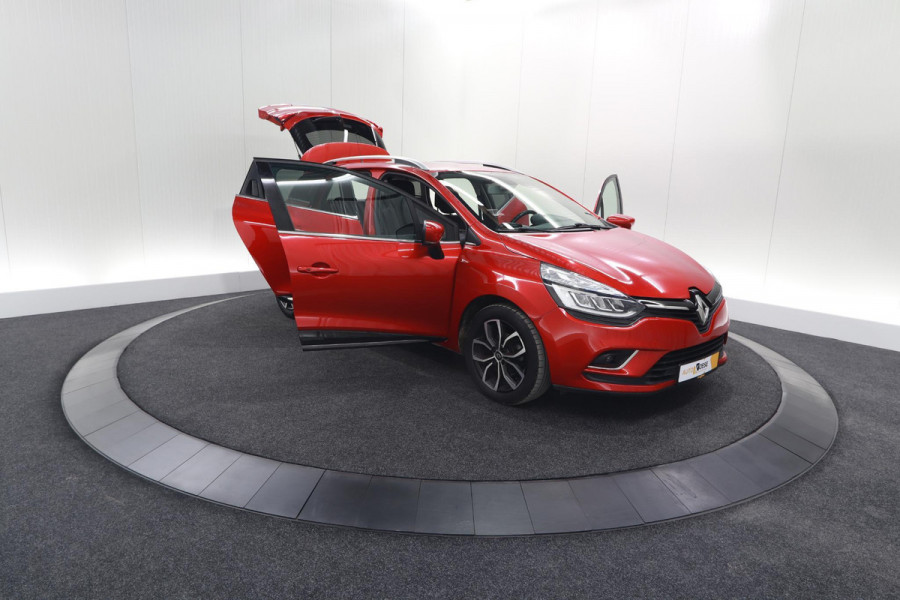 Renault Clio Estate TCe 90 Intens | Trekhaak | Parkeersensoren | Navigatie