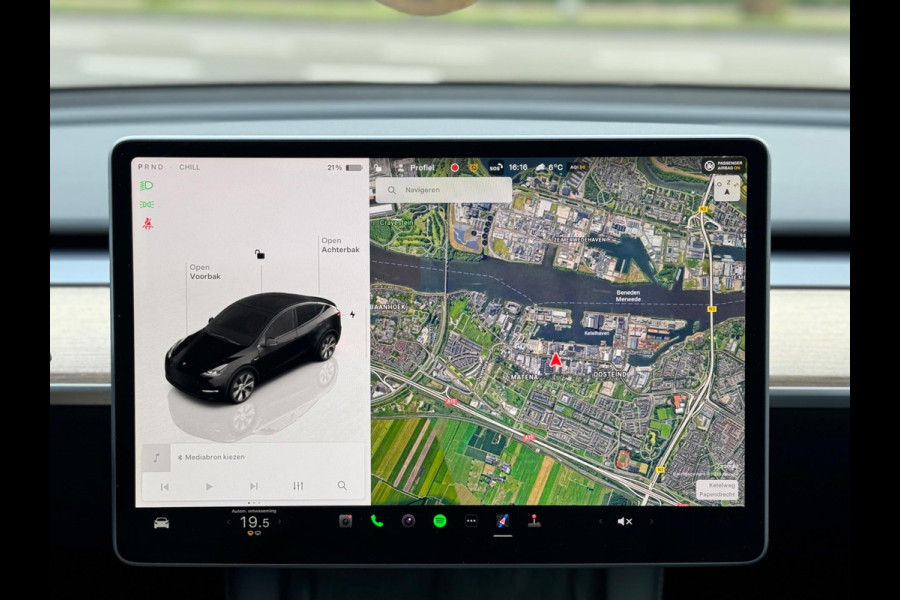 Tesla Model Y RWD 58 kWh Panodak Autopilot Topstaat 2022