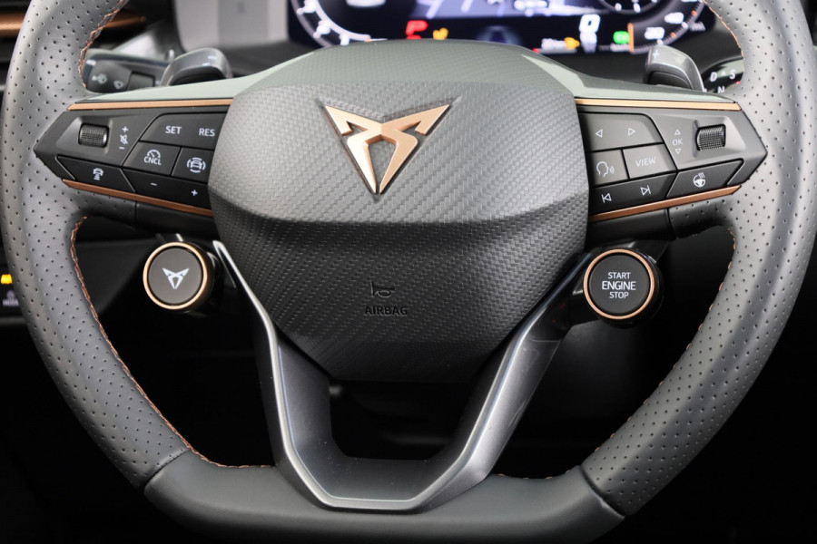 CUPRA Terramar 1.5 TSI e-Hybrid Business 204pk | Panoramadak | Senheisser Sound | Elek. verstelbare stoelen incl. memory | 19 inch |
