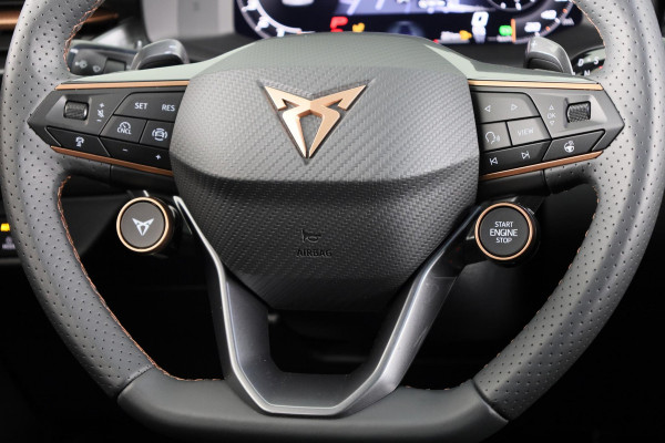 CUPRA Terramar 1.5 TSI e-Hybrid Business 204pk | Panoramadak | Senheisser Sound | Elek. verstelbare stoelen incl. memory | 19 inch |