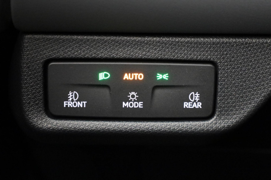 CUPRA Terramar 1.5 TSI e-Hybrid Business 204pk | Panoramadak | Senheisser Sound | Elek. verstelbare stoelen incl. memory | 19 inch |