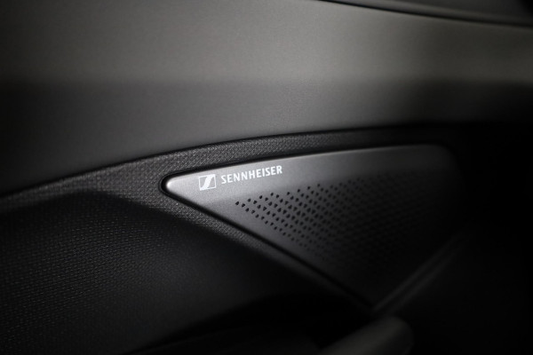 CUPRA Terramar 1.5 TSI e-Hybrid Business 204pk | Panoramadak | Senheisser Sound | Elek. verstelbare stoelen incl. memory | 19 inch |