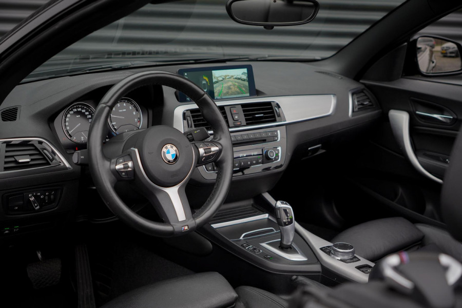 BMW 2 Serie Cabrio 218i High Executive M-Sport / Aut / NL Auto / HiFi / Leder / Carplay