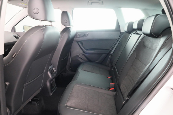 Seat Ateca 1.5 TSI 150pk Style Business Intense DSG | Navigatie | Parkeercamera | Climatronic | Sportstoelen met Alcantara bekleding | Verwarmbaar stuurwiel