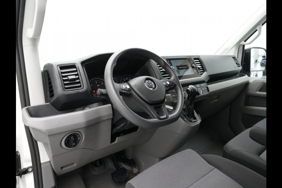 Volkswagen Crafter 30 2.0 TDI 140pk DSG L3H3 Exclusive Edition Navigatie Trekhaak Camera Lm Velgen