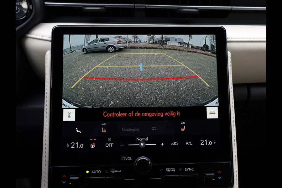 Lexus LBX Elegant 2WD | Tech Pack | Leder | El. Achterklep