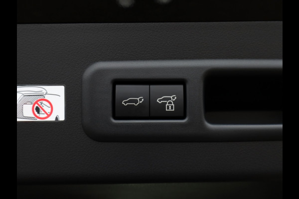 Lexus LBX Elegant 2WD | Tech Pack | Leder | El. Achterklep