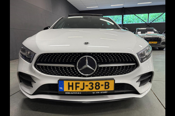 Mercedes-Benz A-Klasse 250 e AMG Limited PANO/CAM/BURMESTER/SFEERVERL/M-STOELEN///