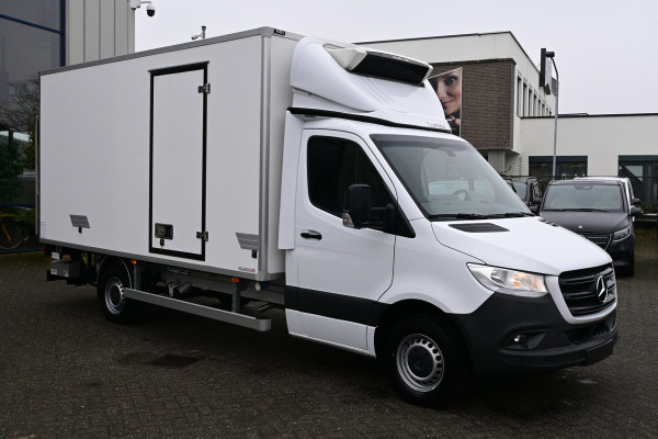 Mercedes-Benz Sprinter 317 CDI L3 Koel Vries Bakwagen met laadklep Thermo King V-500 Max, D/N stekker