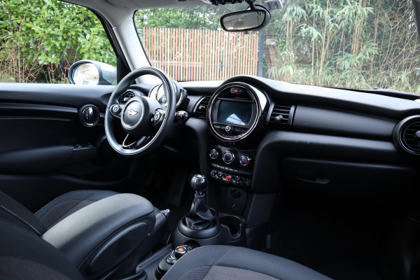 MINI Mini 1.5 One Business Edition | 5drs. | Navi | Cruise | Carplay |