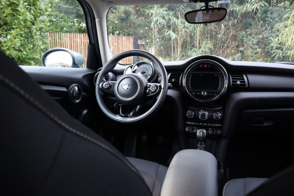 MINI Mini 1.5 One Business Edition | 5drs. | Navi | Cruise | Carplay |