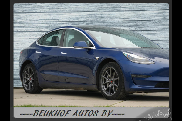 Tesla Model 3 Long Range AWD 75 kWh Autopilot 3 Leer Pano