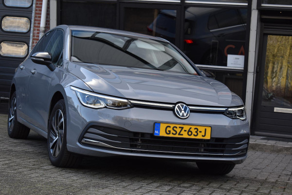 Volkswagen Golf 1.4 eHybrid Lane ACC Camera Ambiance Massage D.Hoek