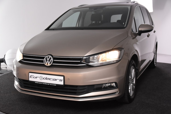 Volkswagen Touran 1.5 TSI Highline *1ste Eigenaar*Panoramadak*Trekhaak*