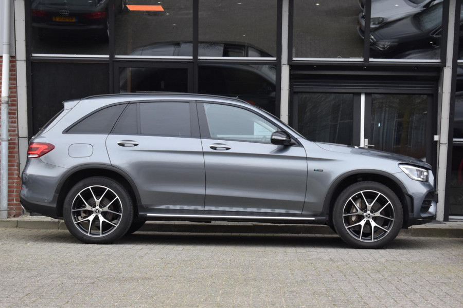 Mercedes-Benz GLC 300e 4MATIC Premium Plus Pano AMG Memory