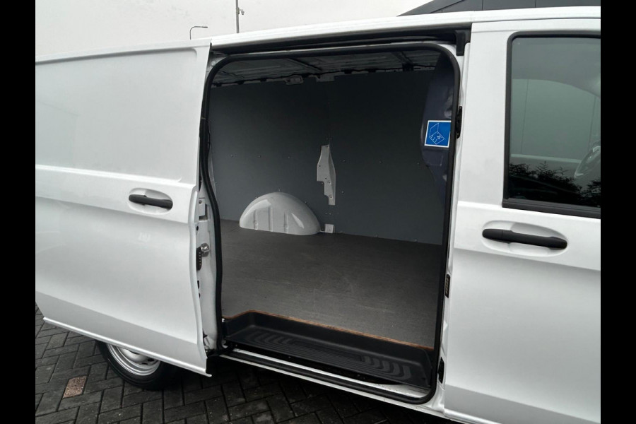 Mercedes-Benz Vito 116 CDI 164 PK / L2H1 / 1e EIG. / AIRCO / CRUISE / TREKHAAK / CAMERA