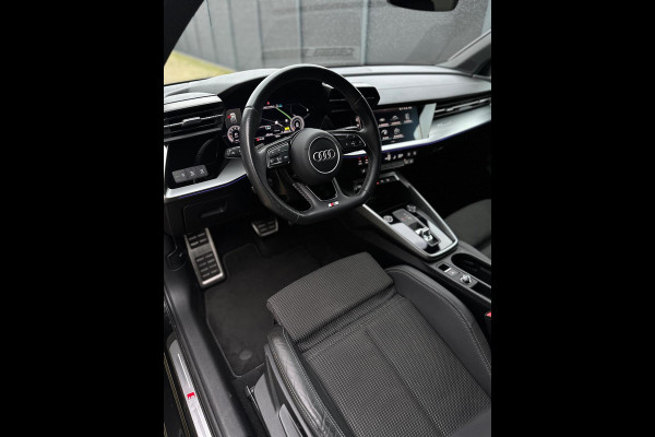 Audi A3 Sportback 35 TFSI 3x S-Line Camera CarPlay