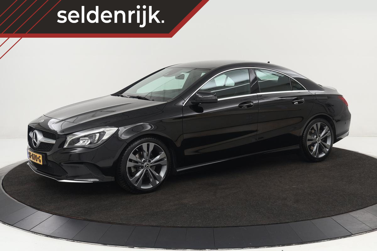 Mercedes-Benz CLA-Klasse 180 Urban | Stoelverwarming | Sportstoelen | Navigatie | Full LED | Park Assist | Cruise control | Airco | Half leder