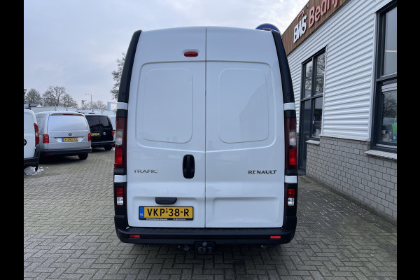 Renault Trafic 2.0 dCi 170pk T29 L2H2 Comfort / vaste prijs rijklaar € 19.950 ex btw / euro 6 diesel / lease vanaf € 366 / airco / cruise / navigatie / trekhaak / pdc achter !