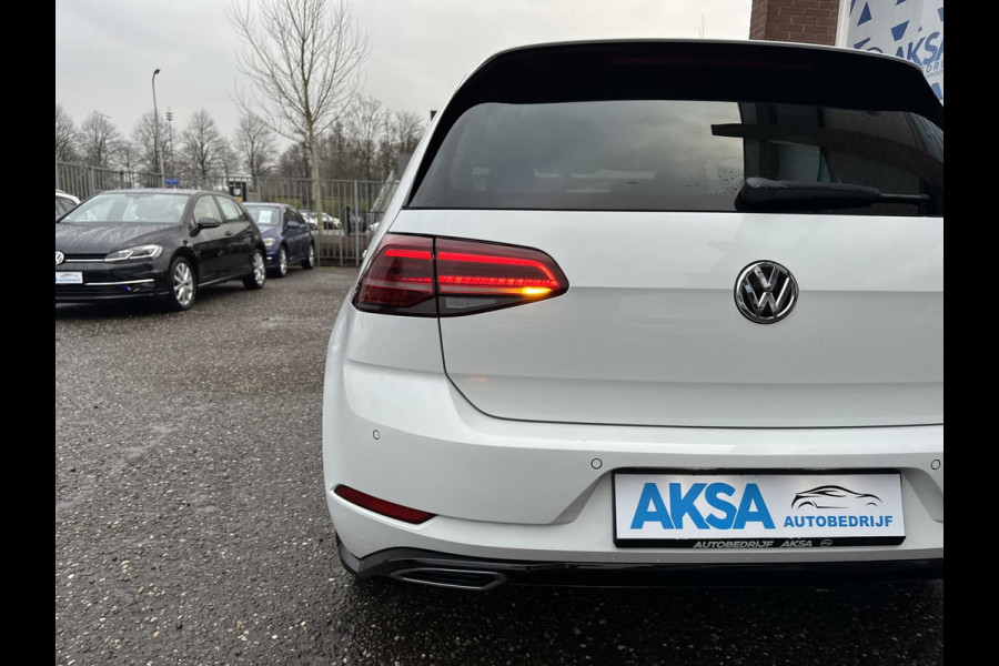 Volkswagen Golf 1.5 TSI 150pk R-Line ACC/DSG/AlcantaraNavi/DynamicLight/Garantie/Stlvw