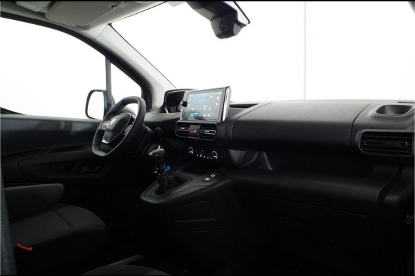 Peugeot Partner 1.5 BlueHDi 100 S&S L1 > parkeersensor/ carplay navi/cruise zwart metallic... Lease ook mogelijk!