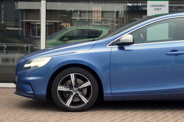 Volvo V40 1.5 T3 150 PK Polar+ Sport | R-Design | Camera | Panoramadak | Mooie staat!