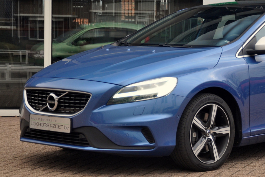 Volvo V40 1.5 T3 150 PK Polar+ Sport | R-Design | Camera | Panoramadak | Mooie staat!