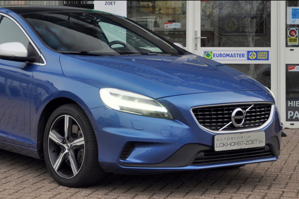 Volvo V40 1.5 T3 150 PK Polar+ Sport | R-Design | Camera | Panoramadak | Mooie staat!