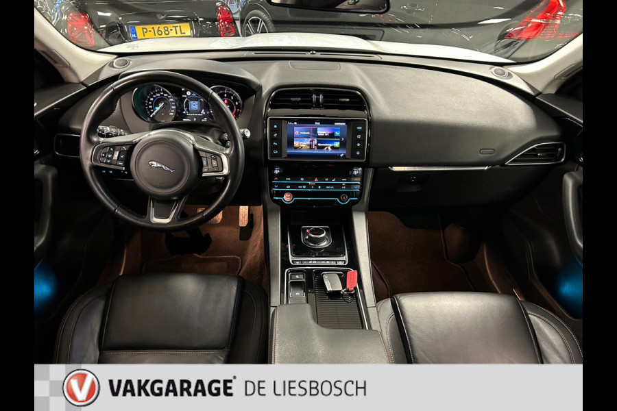 Jaguar F-Pace 2.0 Prestige AWD 25t / leder / navigatie / camera / led / stoelverwarming / 20 inch