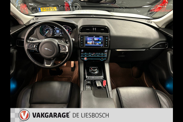 Jaguar F-Pace 2.0 Prestige AWD 25t / leder / navigatie / camera / led / stoelverwarming / 20 inch