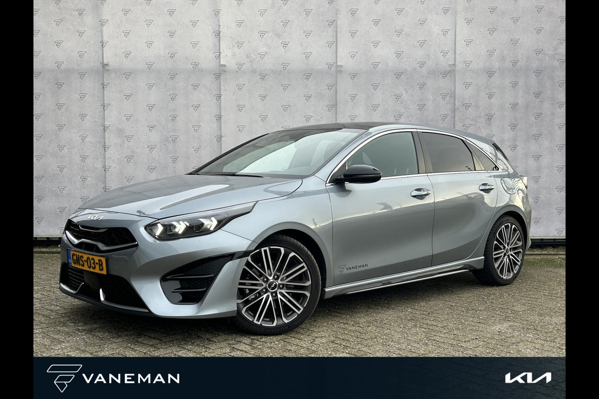 Kia Ceed 1.5 T-GDi GT-PlusLine Panoramadak | Camera | Navi | Stuur-/Stoelverwarming | Leder/Alcantara | 17" Velgen | Clima | Apple CarPlay/Android Auto | Key-Less | PDC | Cruise | LED |