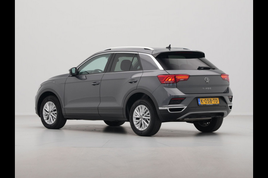 Volkswagen T-Roc 1.5 TSI 150pk DSG Style Business Navigatie Camera Acc Clima 111