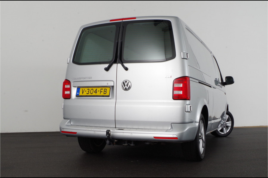 Volkswagen Transporter 2.0 TDI L2H1 Highline 150pk > Automaat/trekhaak/lm velgen/L2 lange uitvoering....