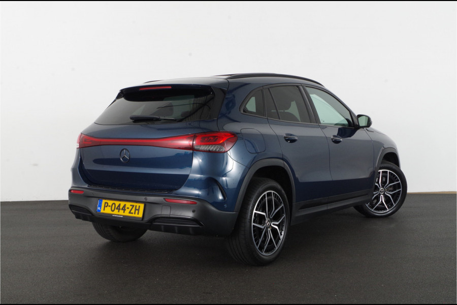 Mercedes-Benz EQA 250 AMG Line 67 kWh > Pano./Burmester/Night-pakket/Memory/Head-up