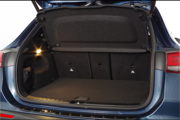 Mercedes-Benz EQA 250 AMG Line 67 kWh > Pano./Burmester/Night-pakket/Memory/Head-up
