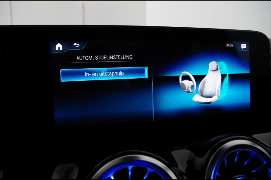 Mercedes-Benz EQA 250 AMG Line 67 kWh > Pano./Burmester/Night-pakket/Memory/Head-up