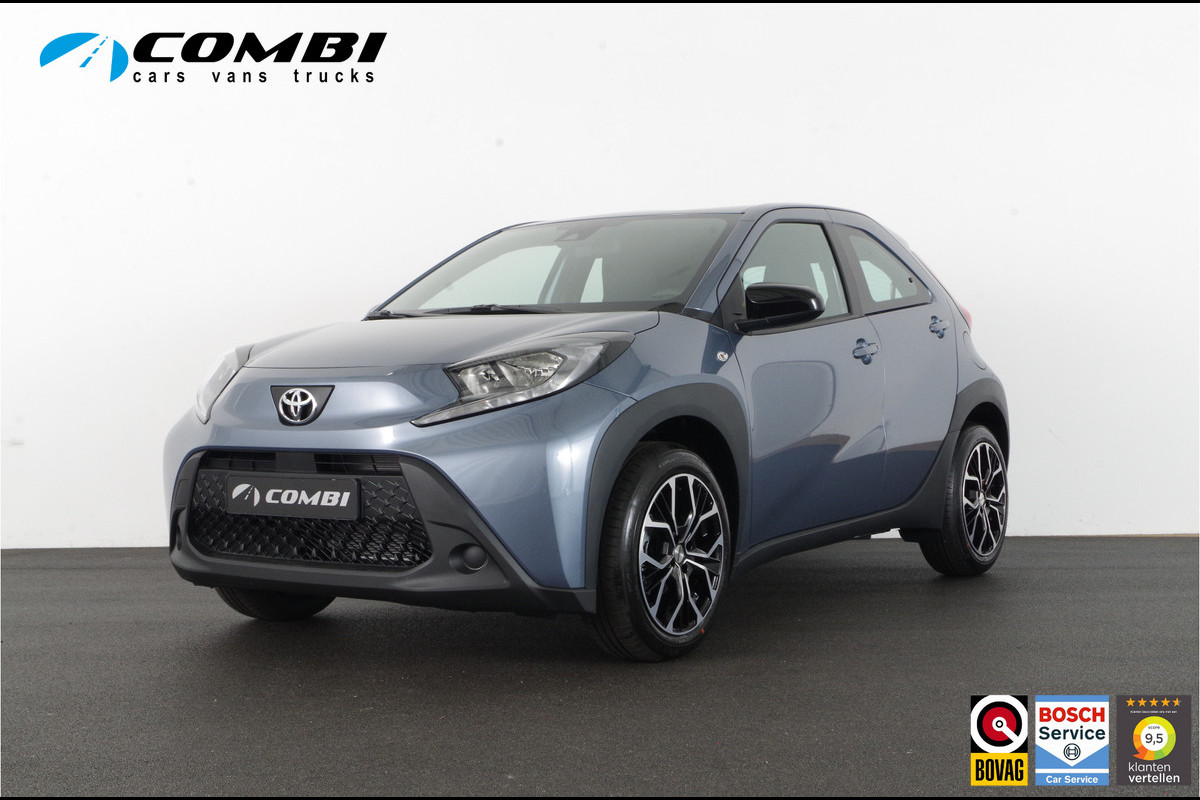 Toyota Aygo X 1.0 VVT-i MT play > (Nieuw)/stoelverwarming/Camera/Celestite Grey/Apple Carplay/Android Auto... Lease ook mogelijk!