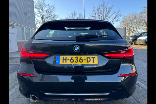 BMW 1-serie 118i 2020 M-SPORT HIGH Executive Edition PANO LEER CAM NAP LUXE