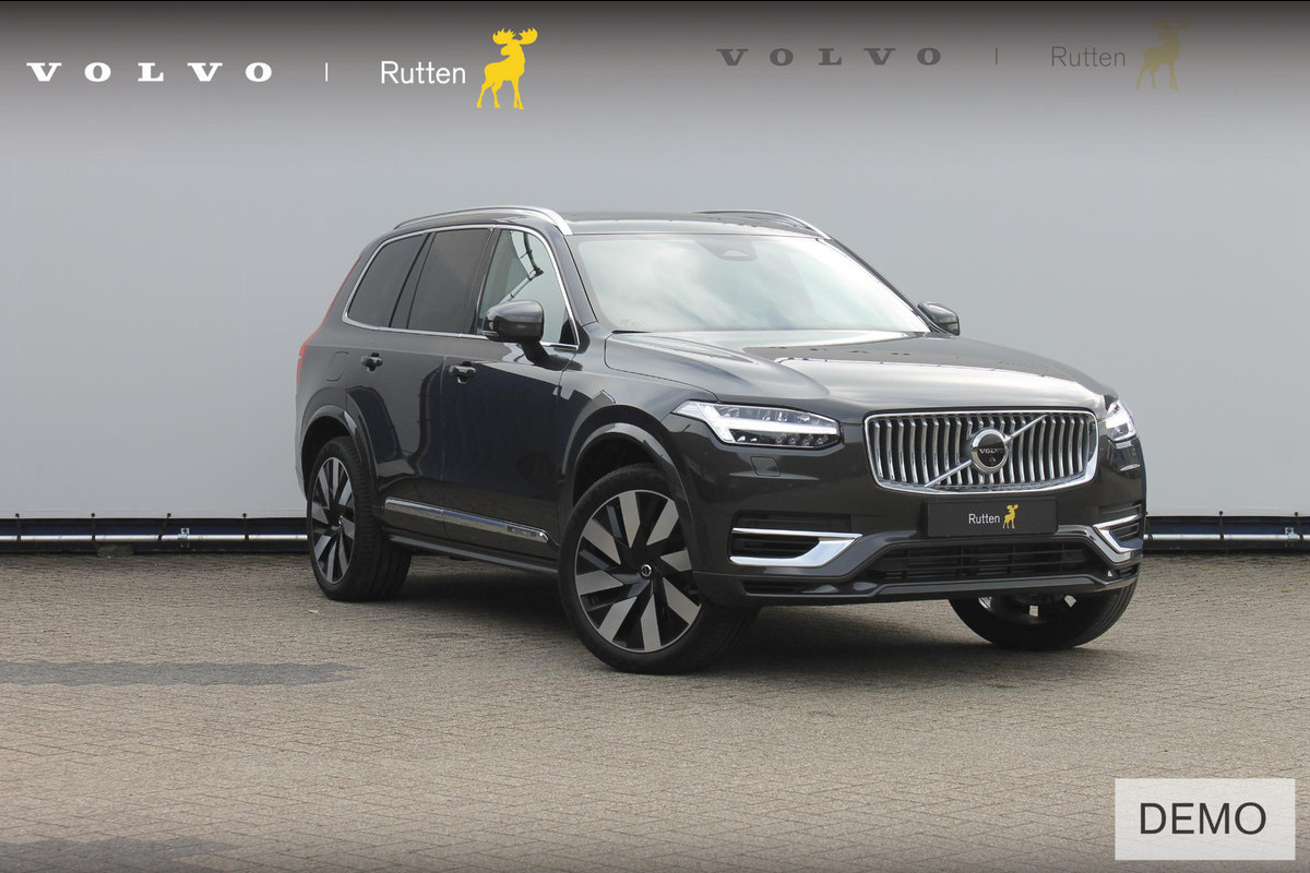 Volvo XC90 T8 455PK Automaat Recharge AWD Ultimate Bright Long Range / Panoramisch schuif-kanteldak / Luchtvering / Semi elektrisch wegklapbare trekhaak / 21" lichtmetalen velgen