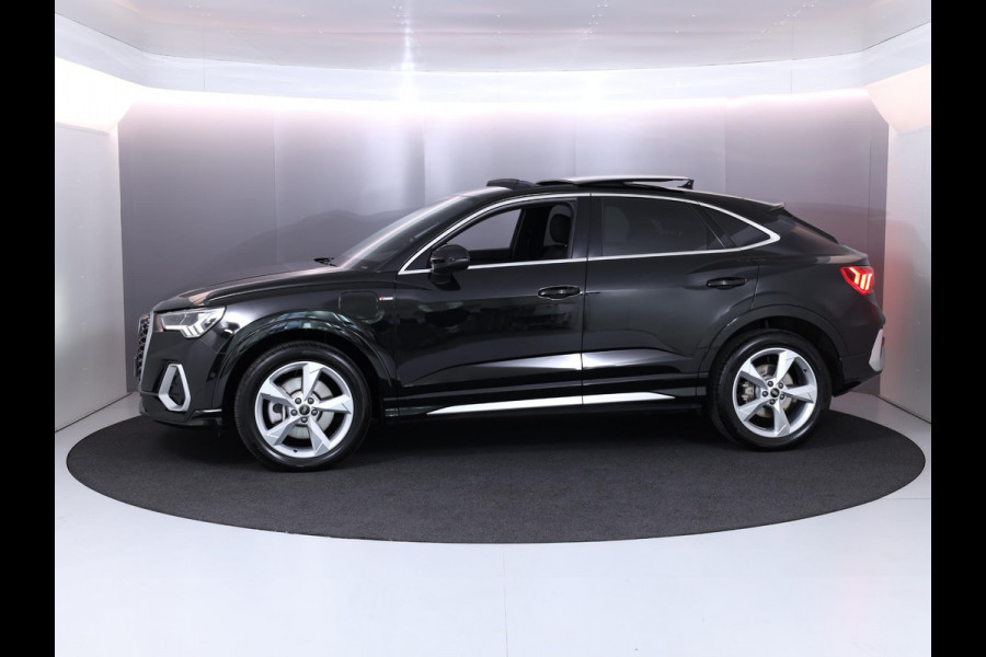 Audi Q3 Sportback 45 TFSI e S Edition 245 pk S-tronic | Private lease vanaf € 888,- pm | Verlengde garantie | Navigatie | Panoramadak | Elektr. trekhaak | Parkeersensoren (Park assist) | Stoelverwarming | S-Line |