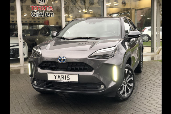 Toyota Yaris Cross 1.5 Hybrid Dynamic | Trekhaak, Apple CarPlay/Android Auto, 17 inch, Keyless, Parkeercamera, LED