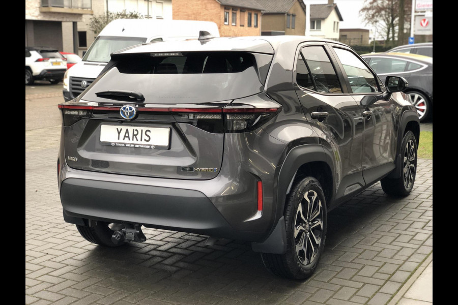 Toyota Yaris Cross 1.5 Hybrid Dynamic | Trekhaak, Apple CarPlay/Android Auto, 17 inch, Keyless, Parkeercamera, LED